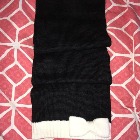 Kate Spade New York Black White Colorblock Scarf - Picture 7 of 7